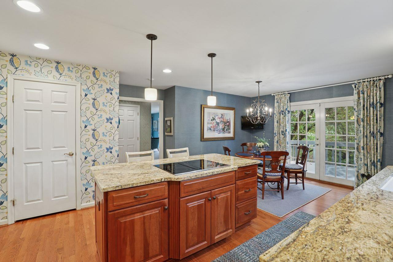 9850 Village View Court