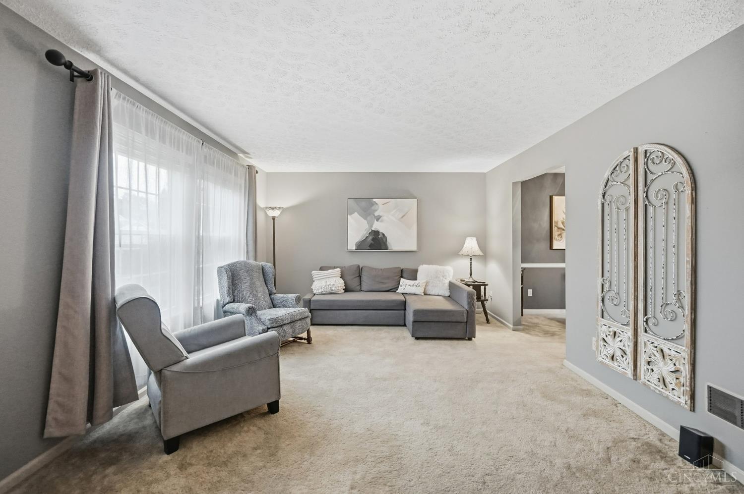 10681 Creeknoll Court