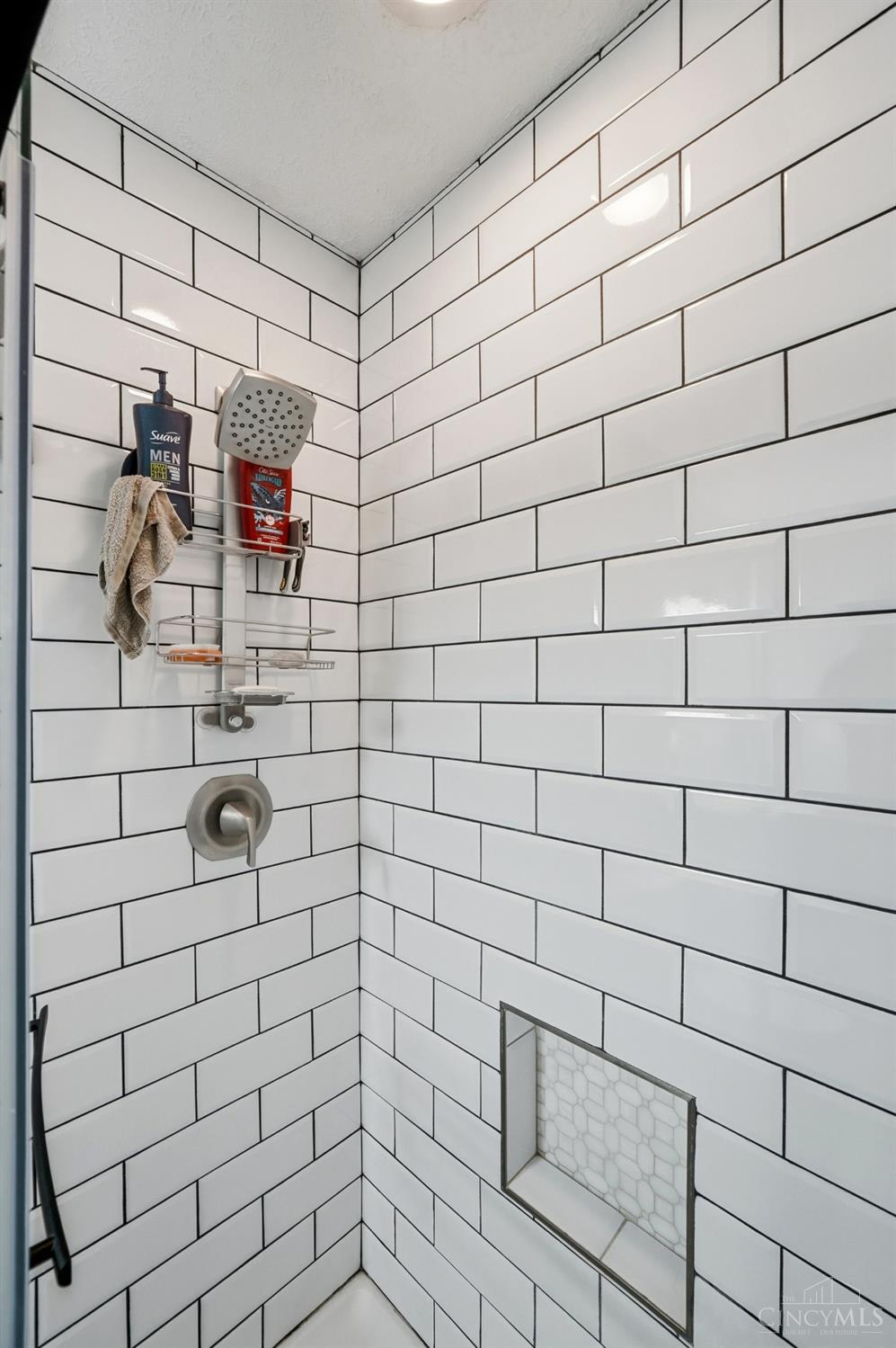 10681 Creeknoll Court