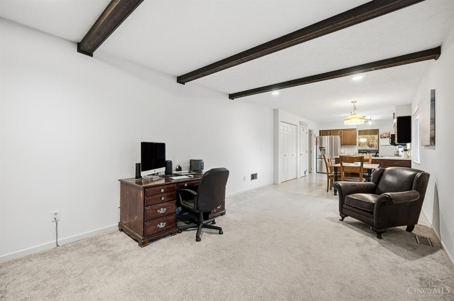 10681 Creeknoll Court