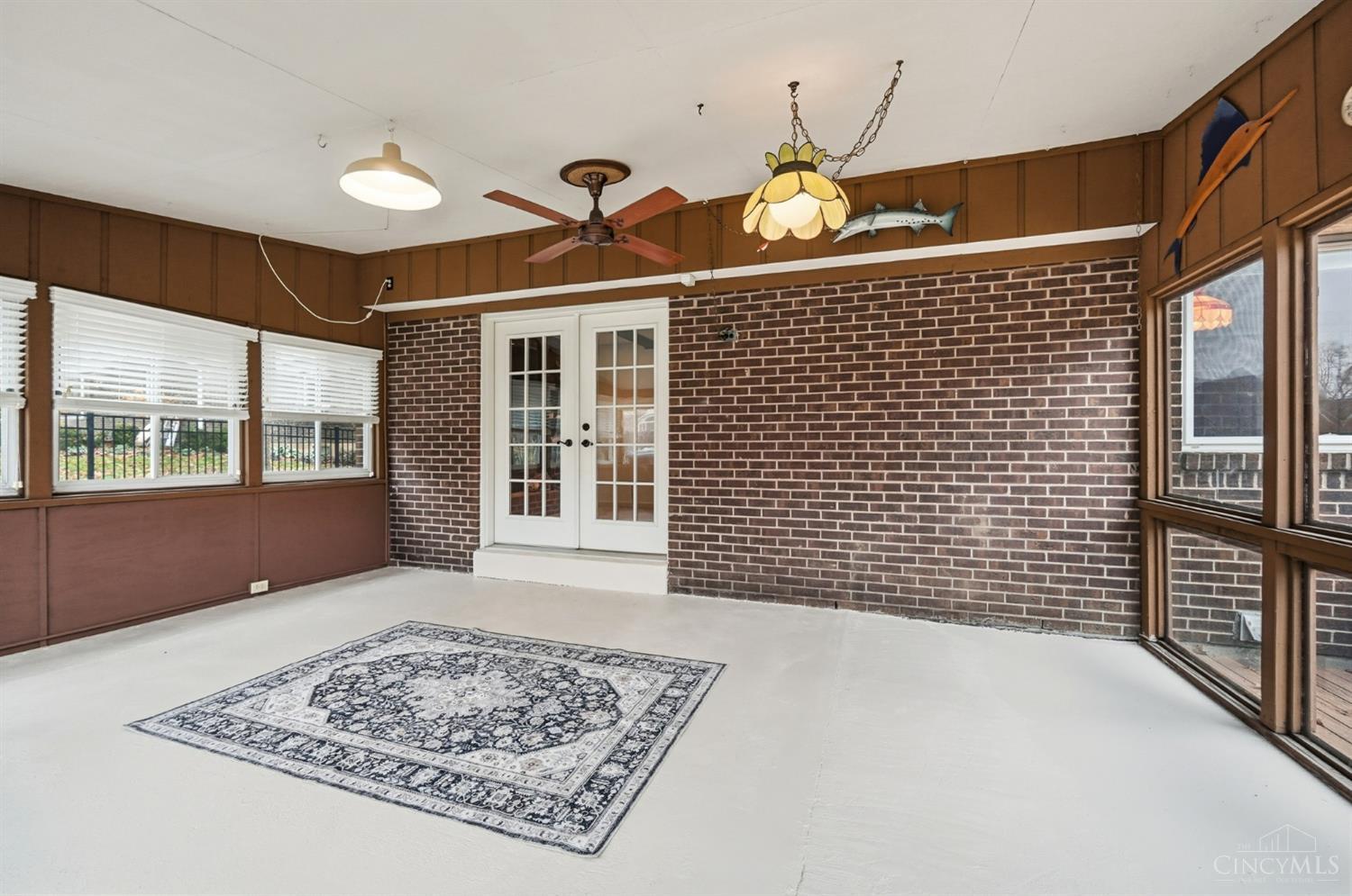 10681 Creeknoll Court