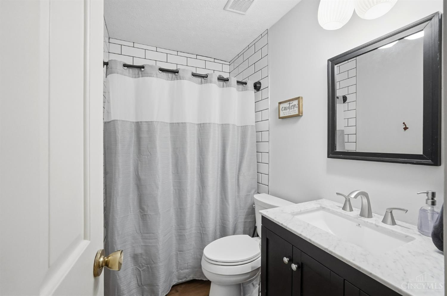 10681 Creeknoll Court