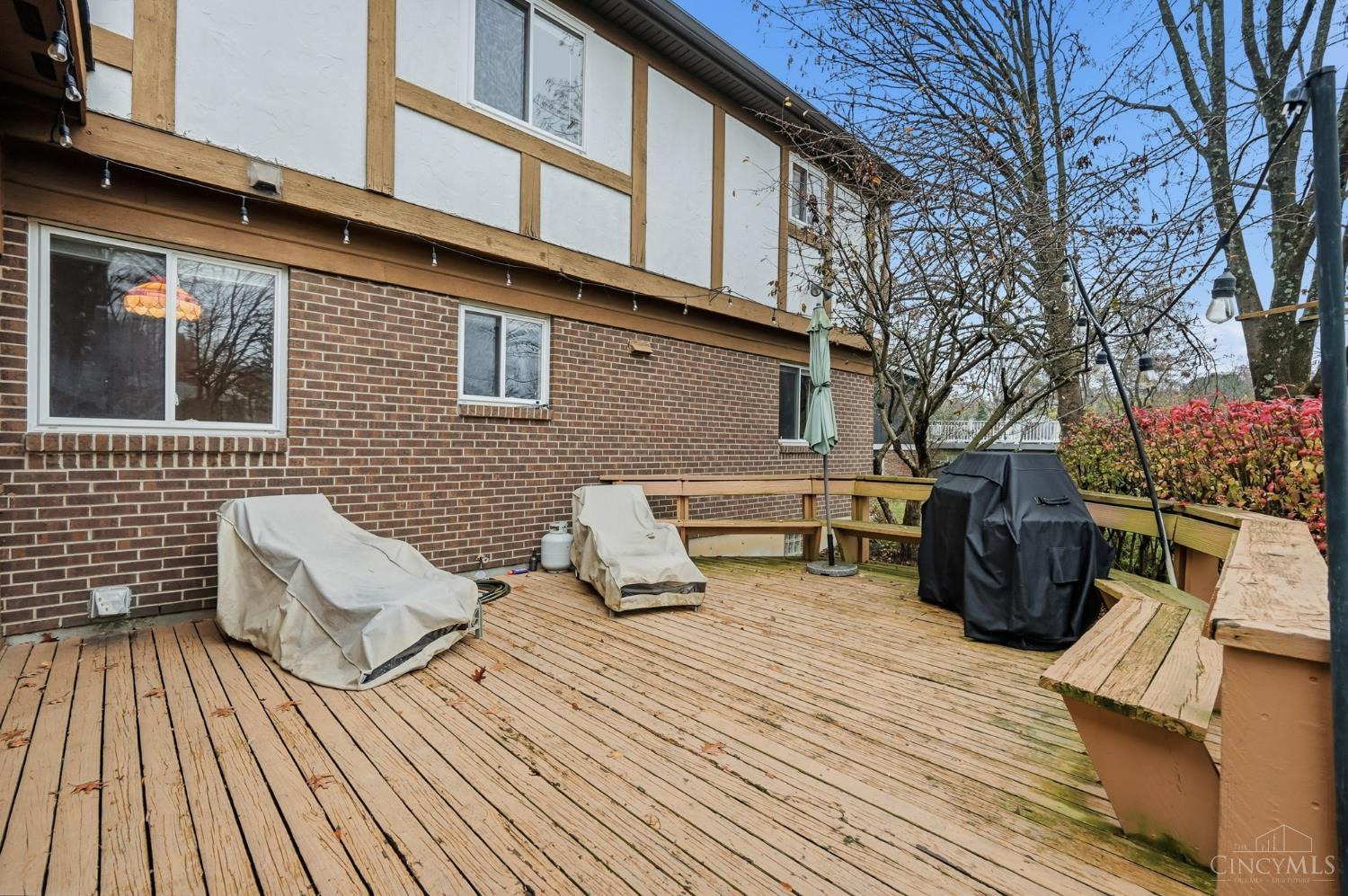 10681 Creeknoll Court