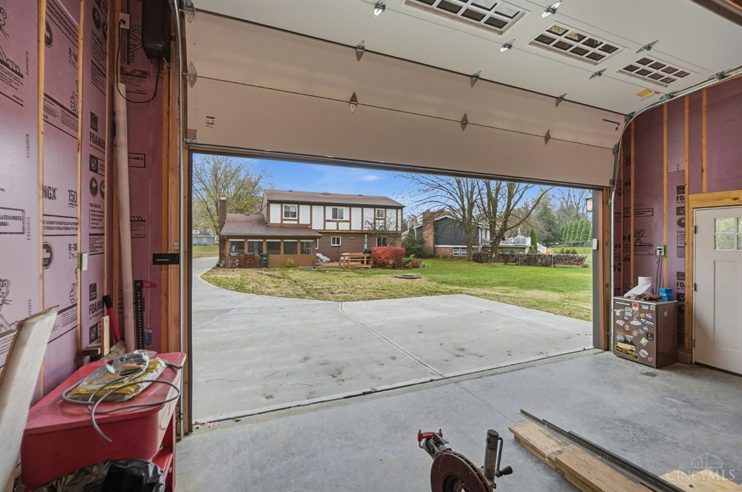 10681 Creeknoll Court