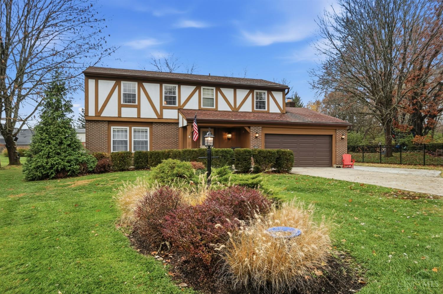 10681 Creeknoll Court