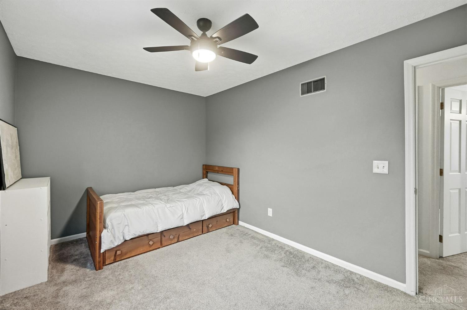 10681 Creeknoll Court