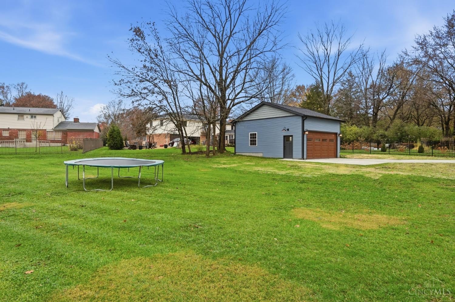 10681 Creeknoll Court