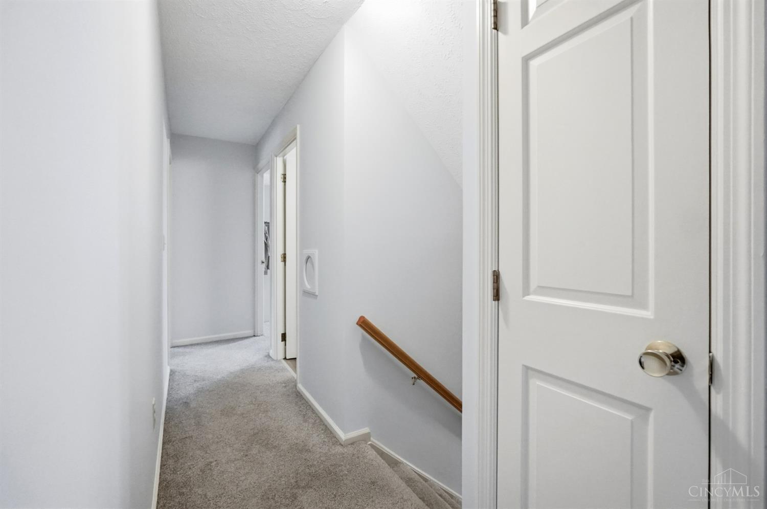 10681 Creeknoll Court