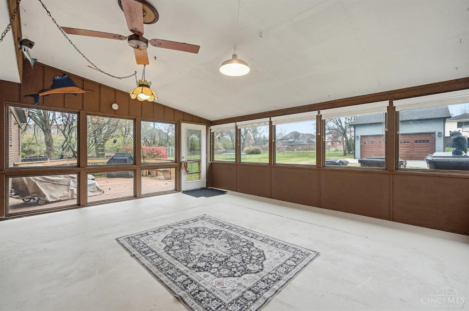 10681 Creeknoll Court