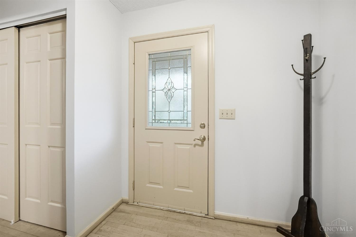 10681 Creeknoll Court