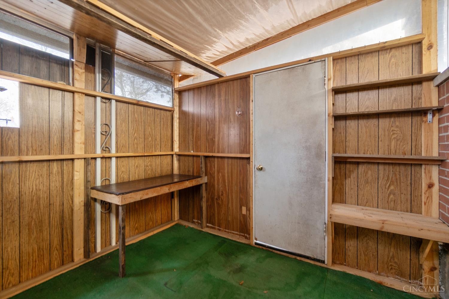 1052 Vacationland Drive