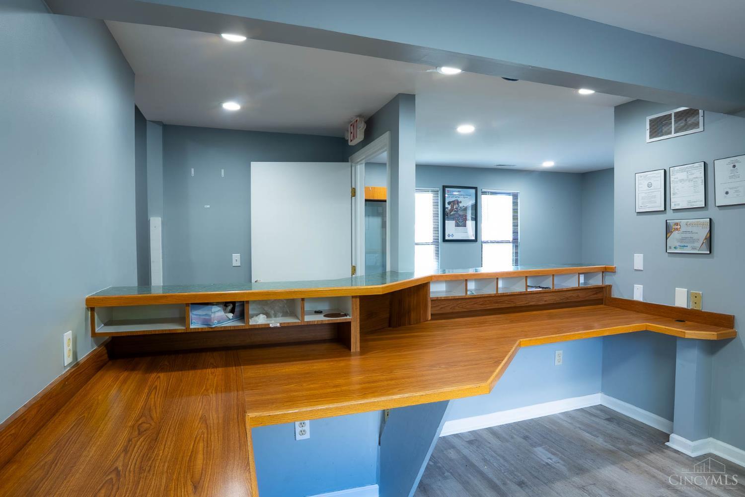 10587 Montgomery Road