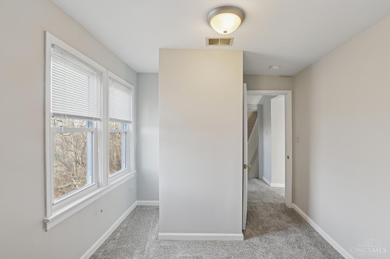 4046 Boomer Road