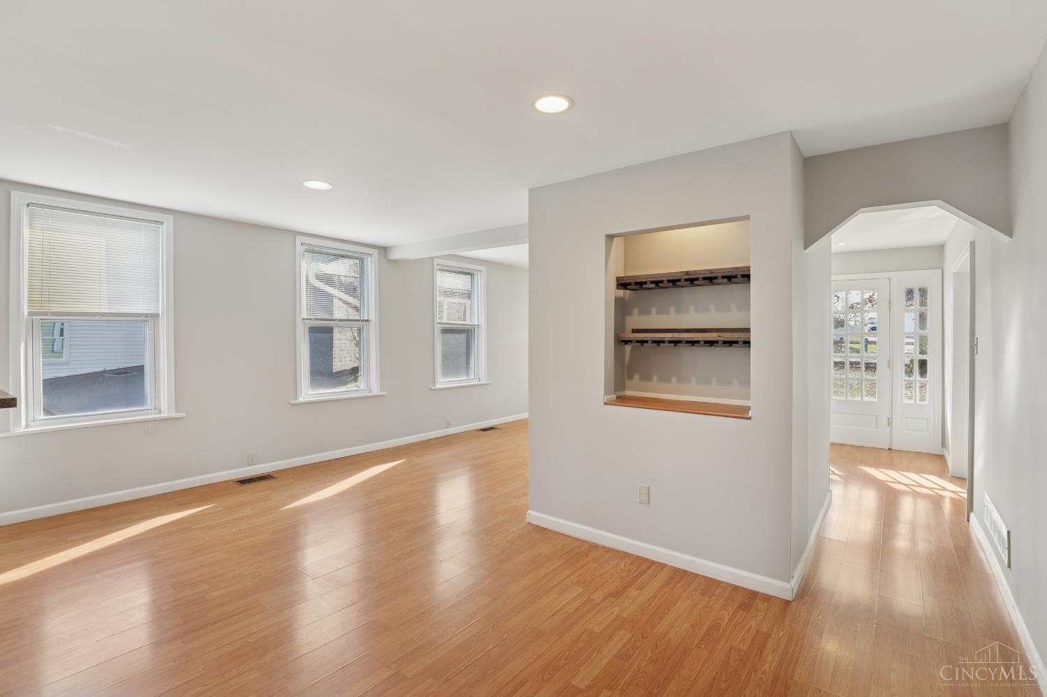 4046 Boomer Road