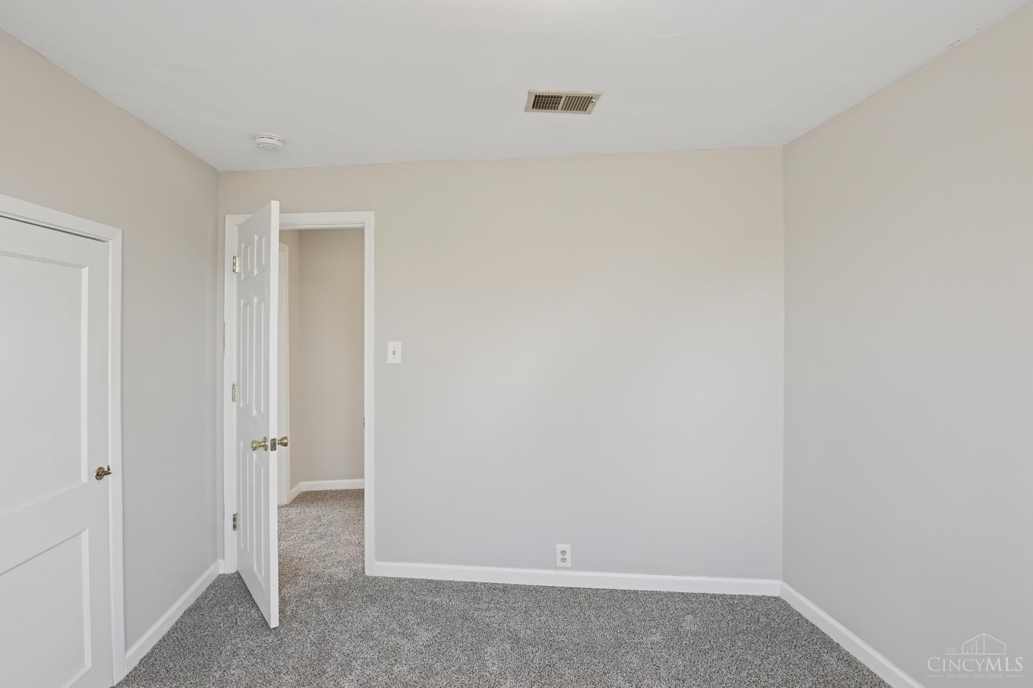 4046 Boomer Road