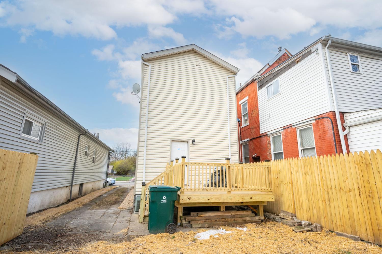 4214 Chambers Street