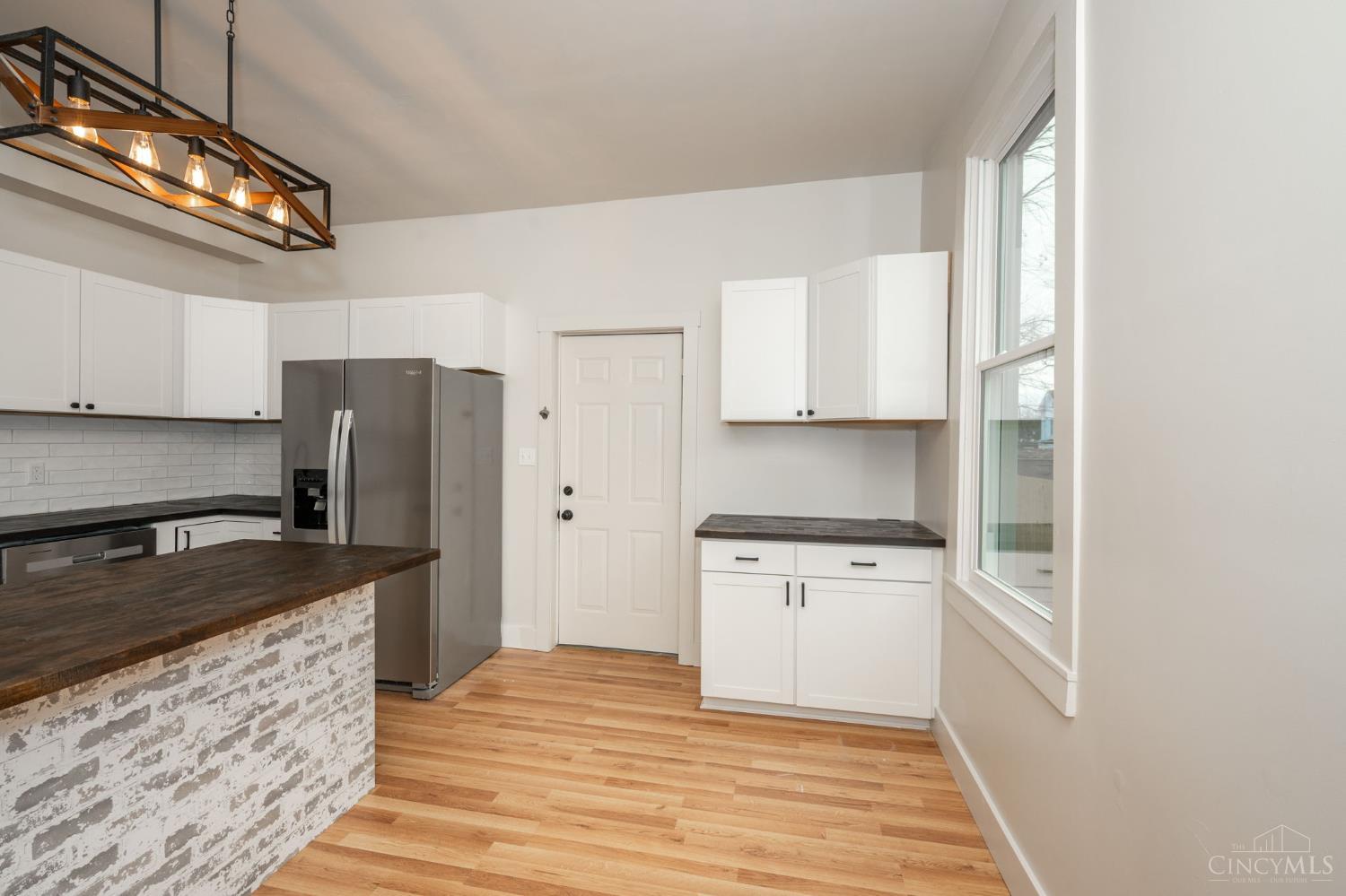 4214 Chambers Street