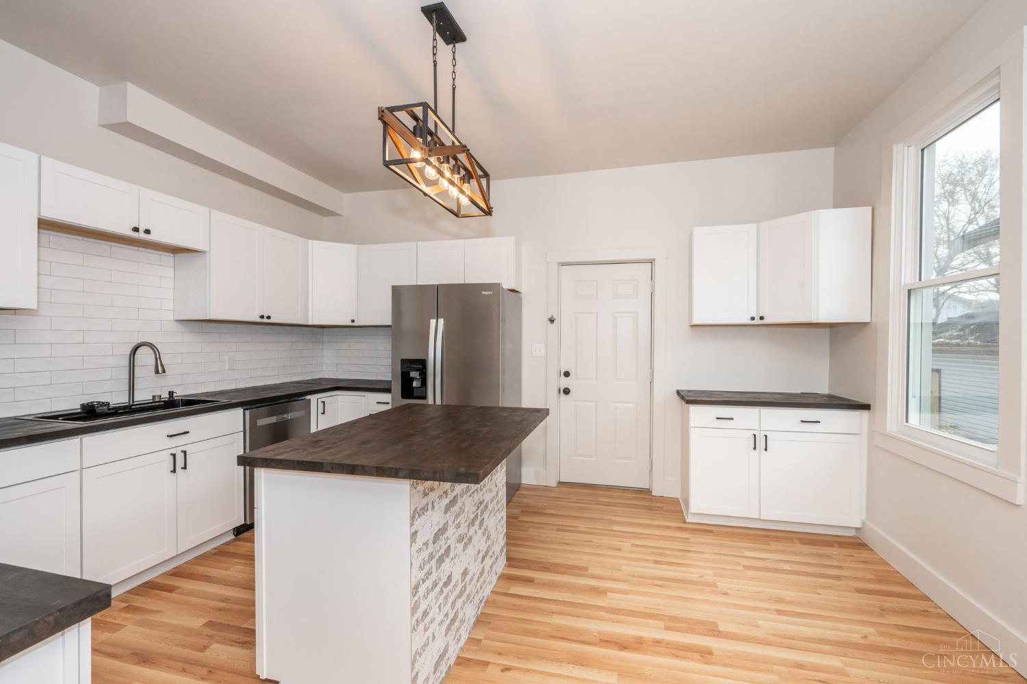 4214 Chambers Street