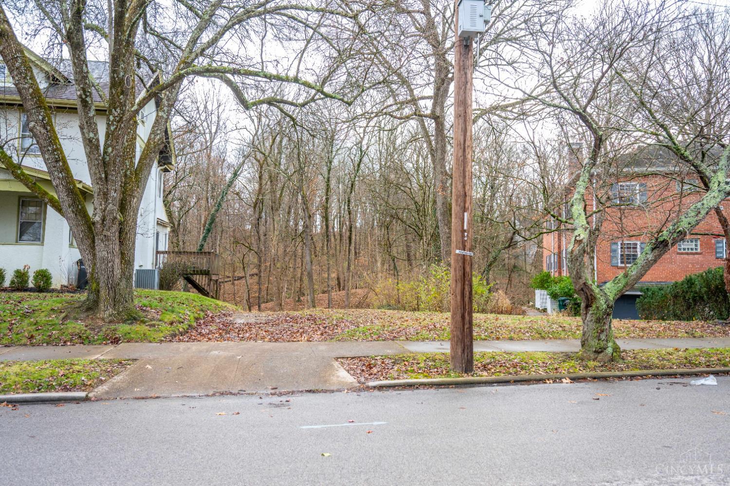 3635 Ault Park Avenue