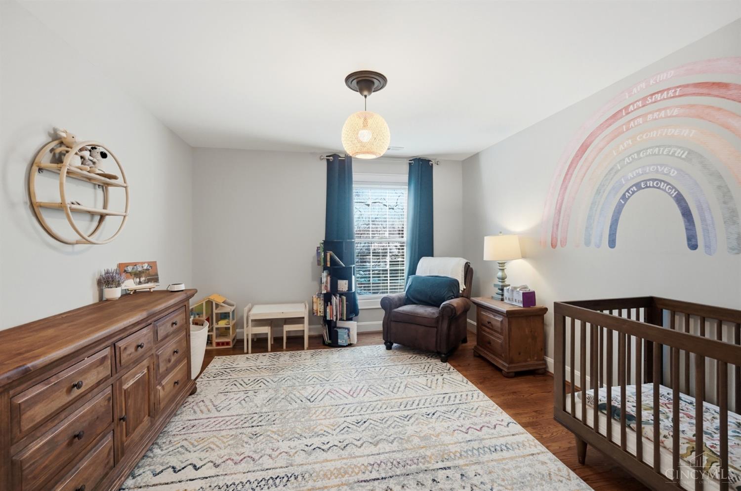 3845 Indianview Avenue