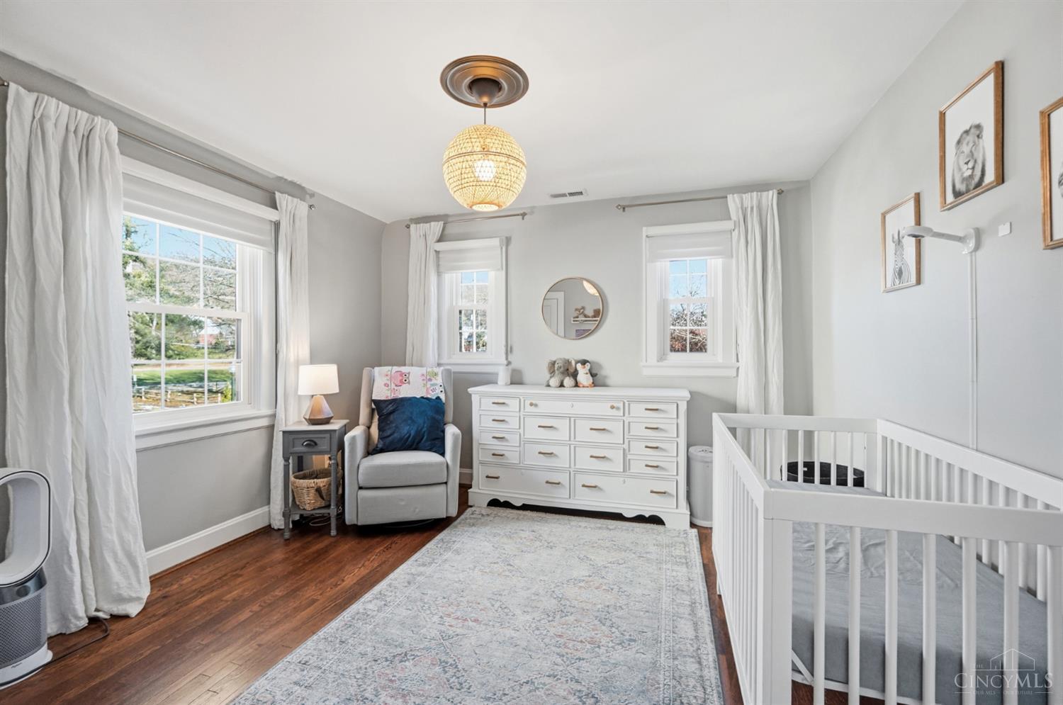 3845 Indianview Avenue