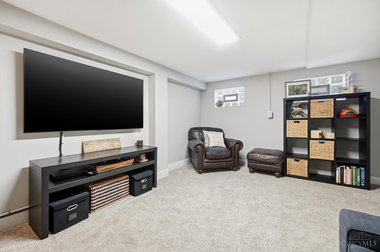 3845 Indianview Avenue