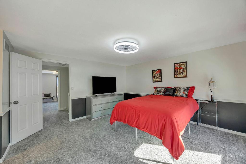 104 Fox Hollow Court