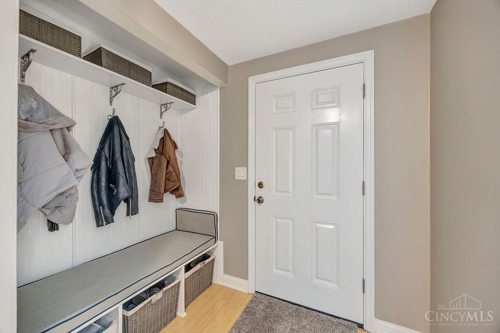 104 Fox Hollow Court