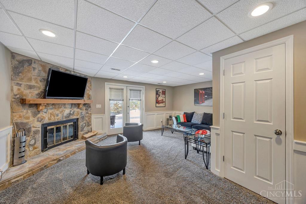 104 Fox Hollow Court