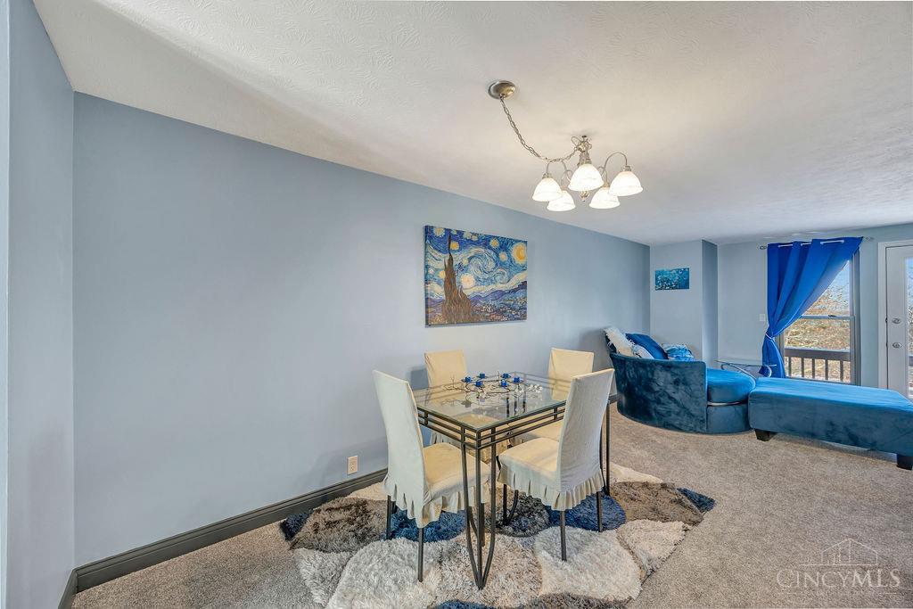 104 Fox Hollow Court