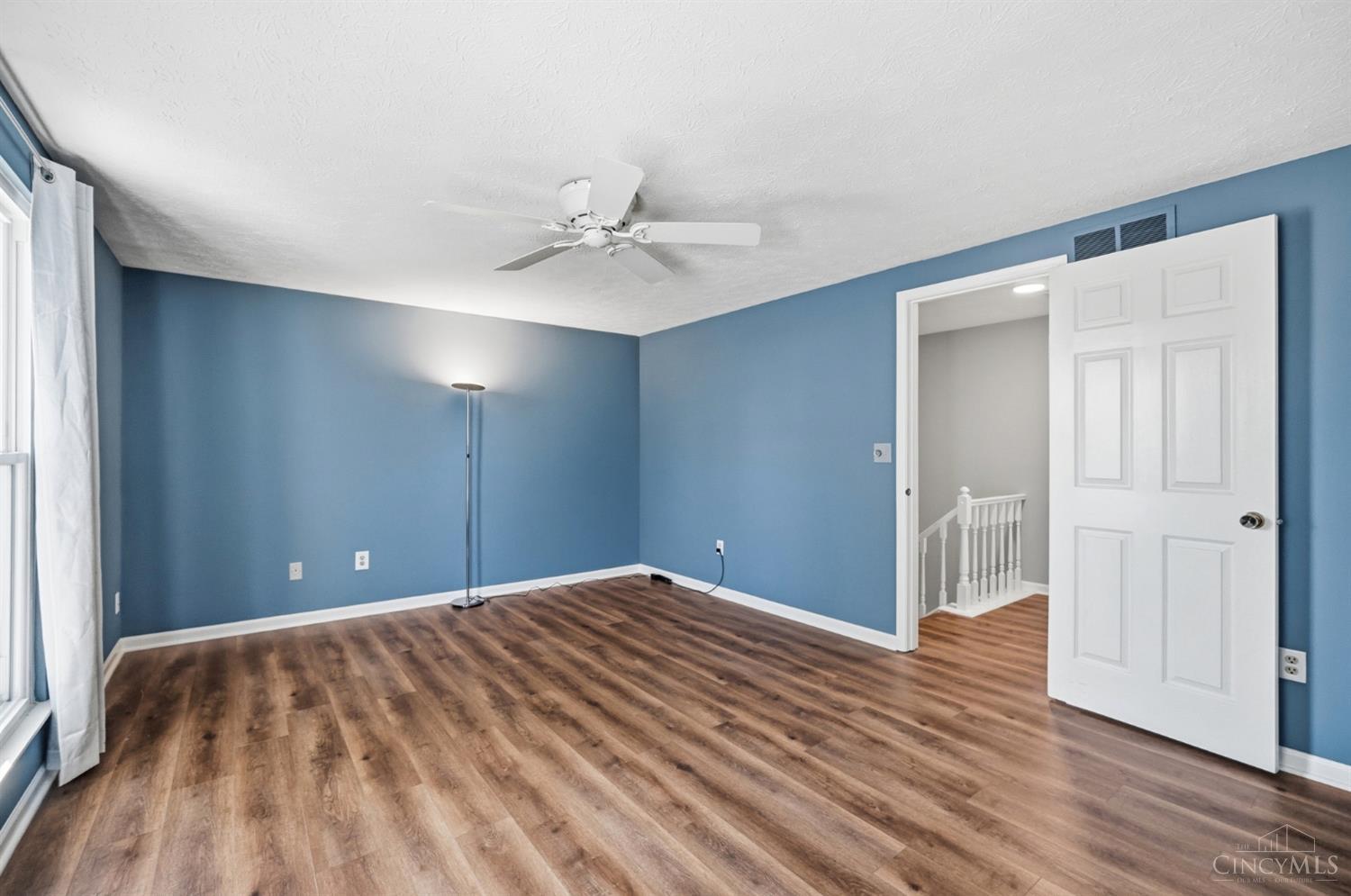 1012 Stratford Court