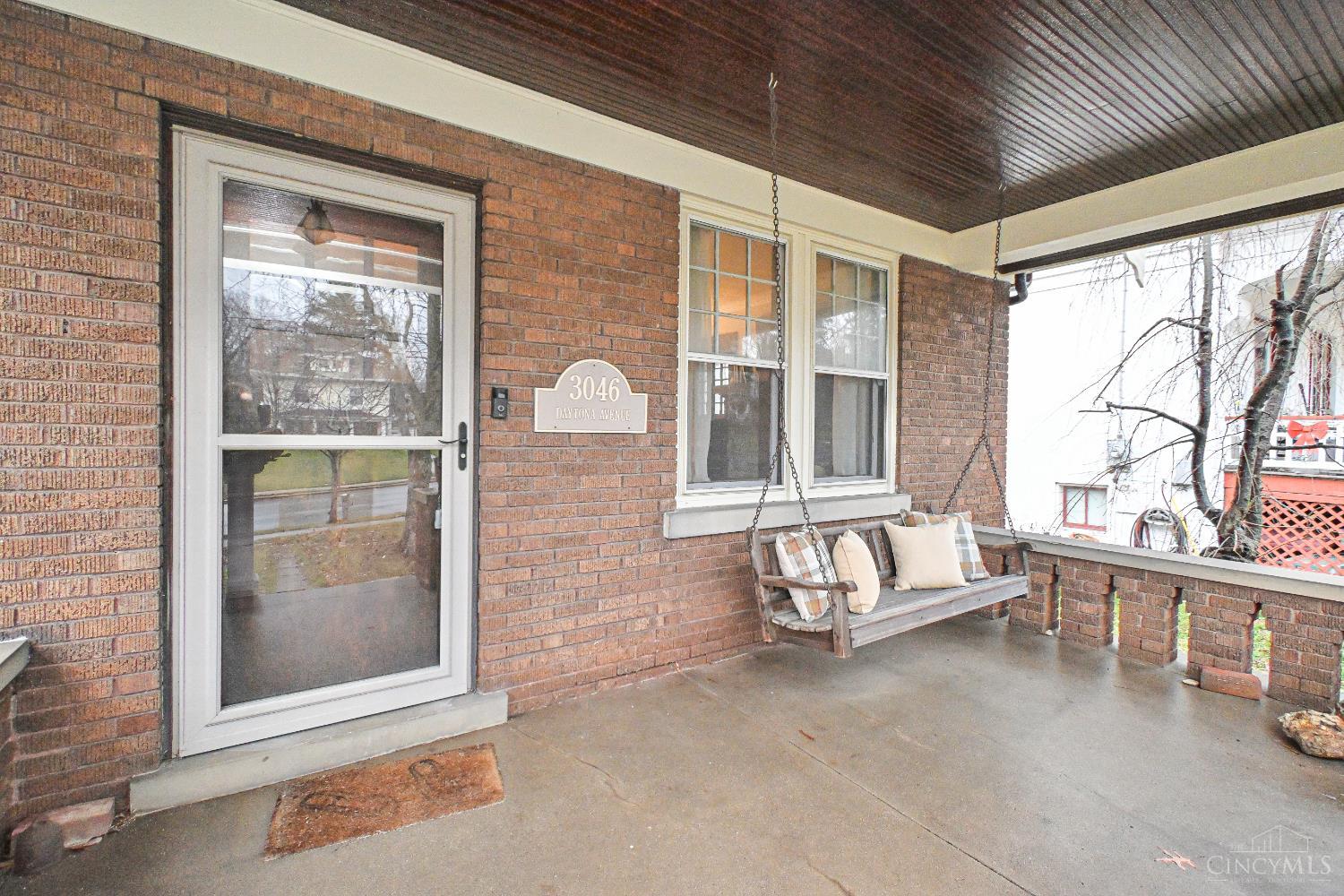 3046 Daytona Avenue