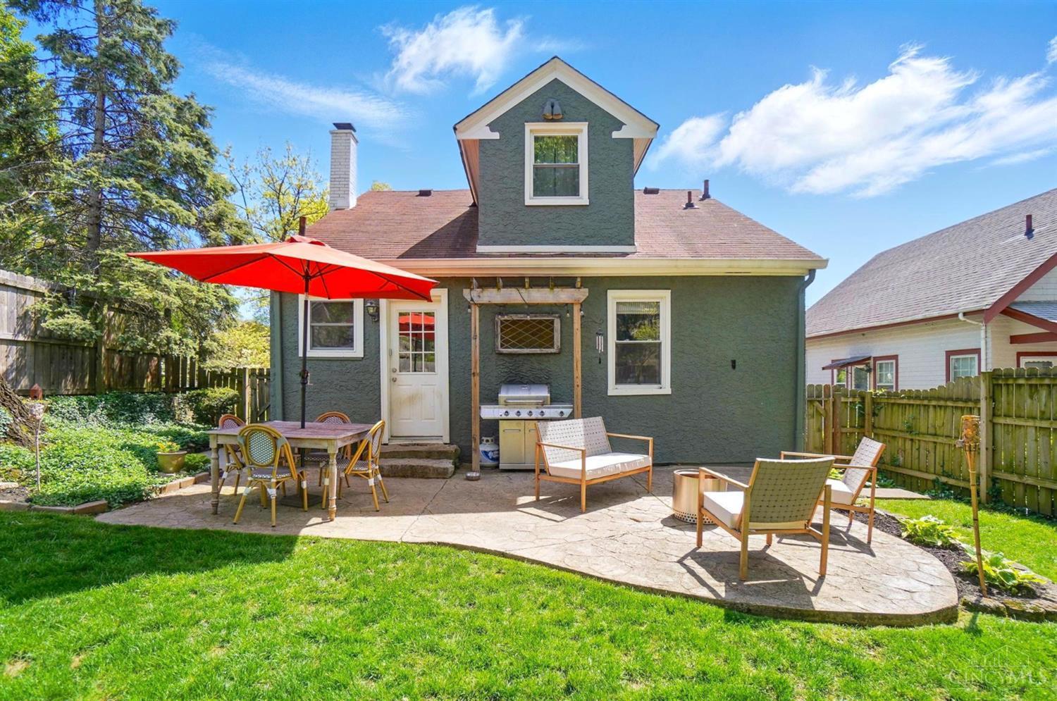 5827 Lester Road