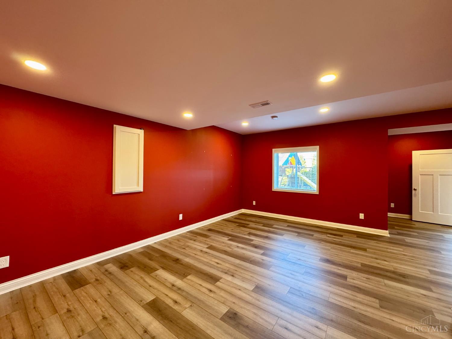 5819 Laurel Run Drive