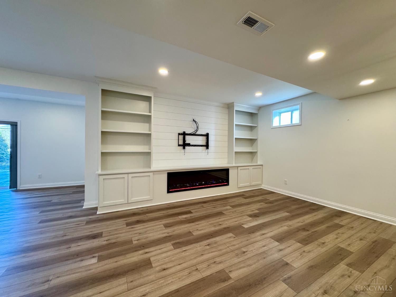 5819 Laurel Run Drive