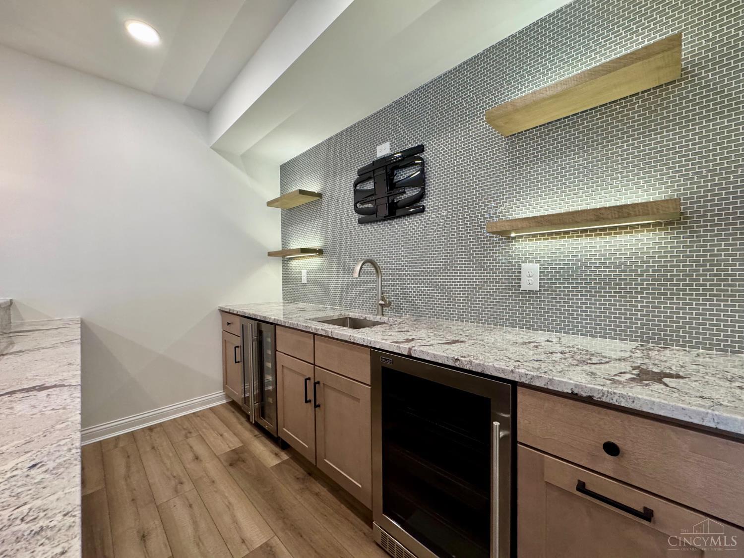 5819 Laurel Run Drive