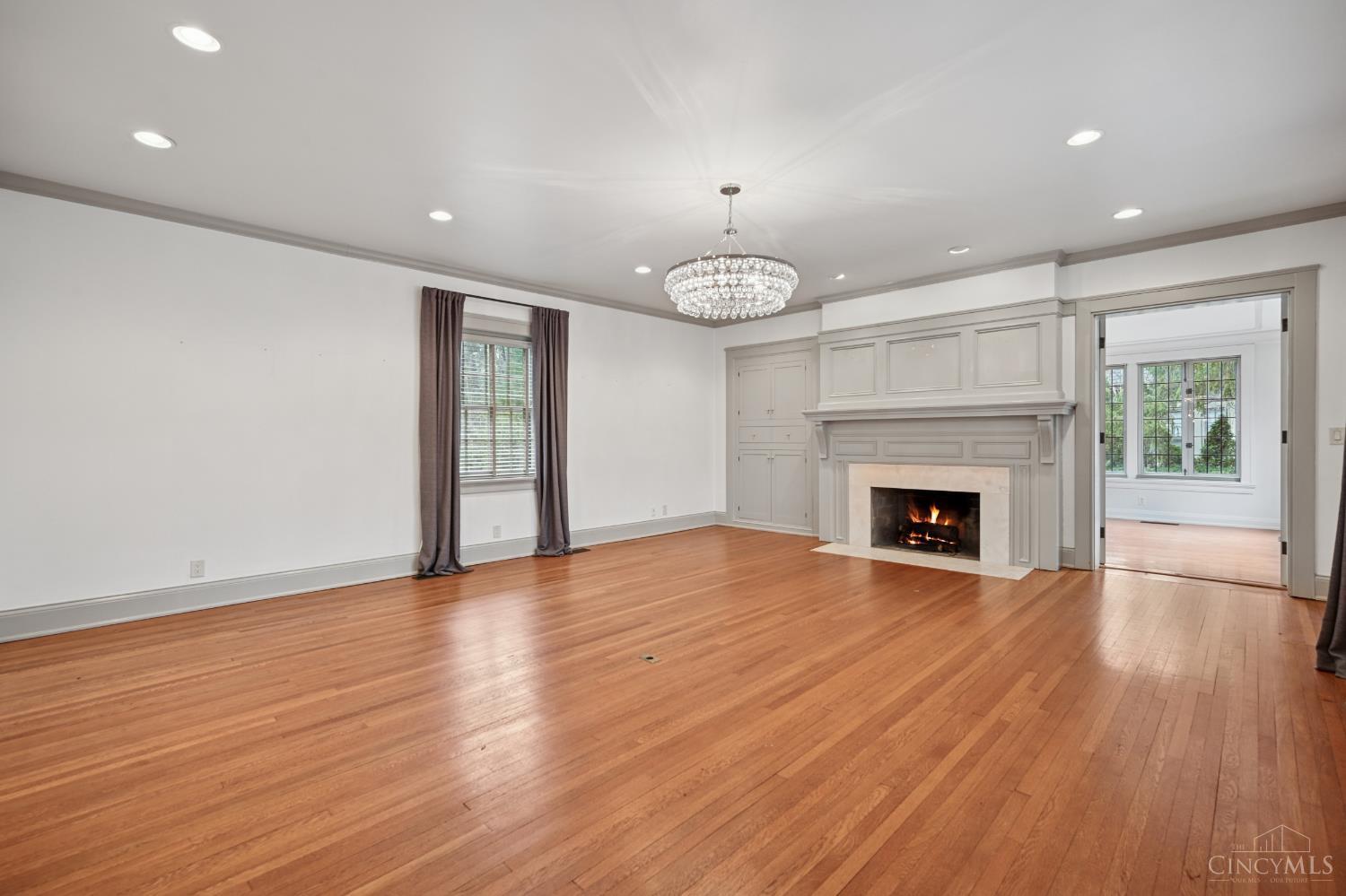 4061 Beechwood Avenue