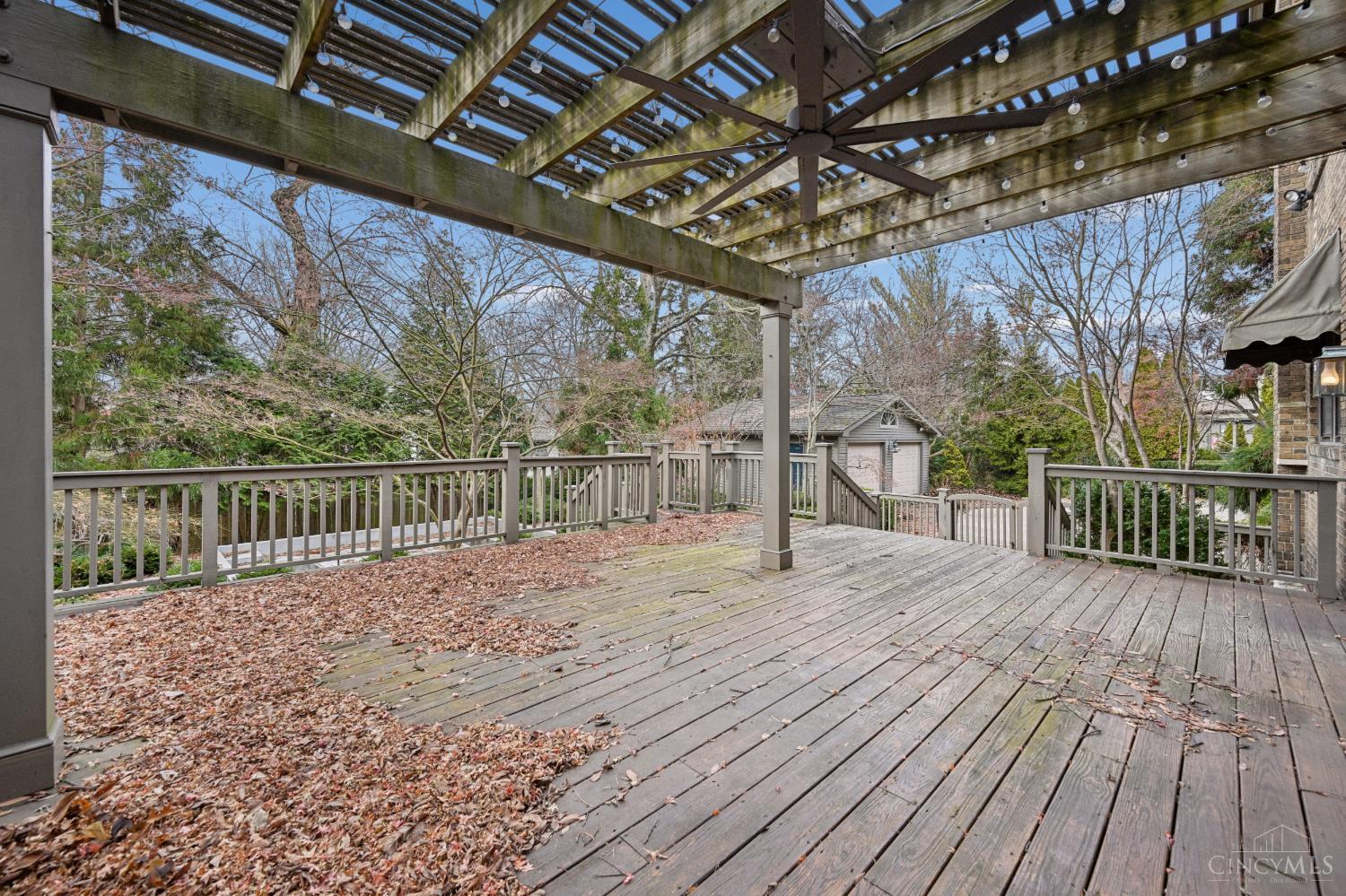 4061 Beechwood Avenue