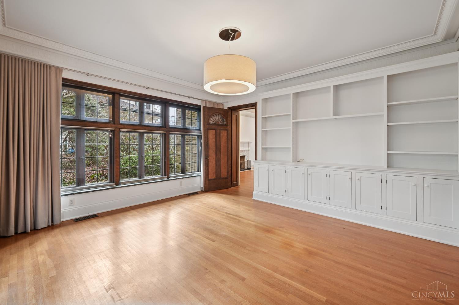 4061 Beechwood Avenue