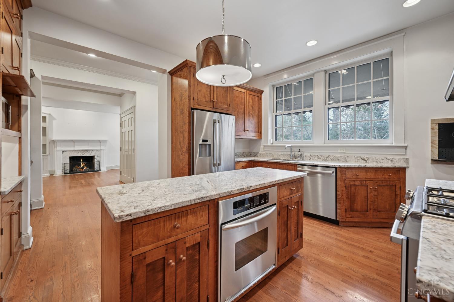 4061 Beechwood Avenue