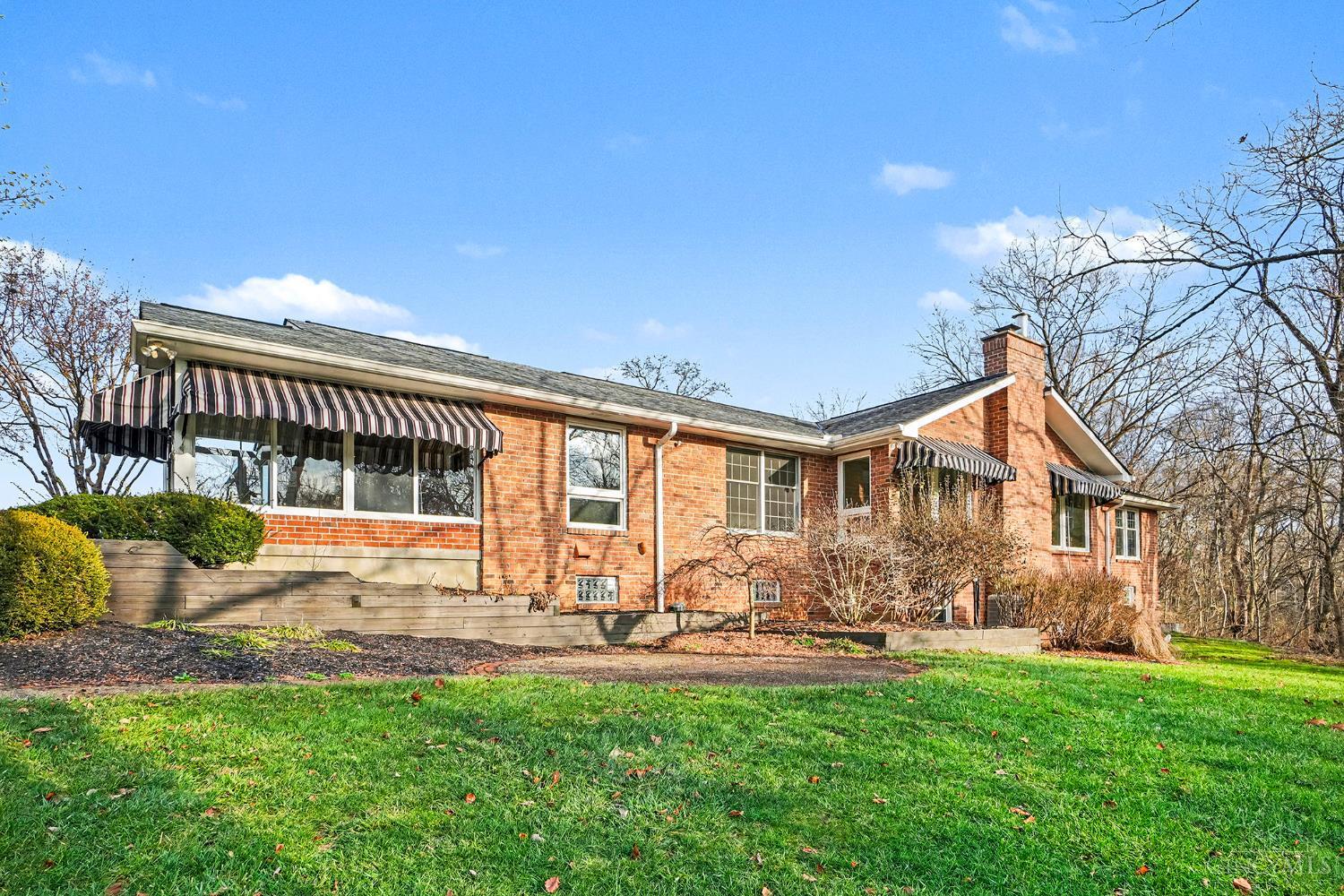 9975 Lees Creek Road