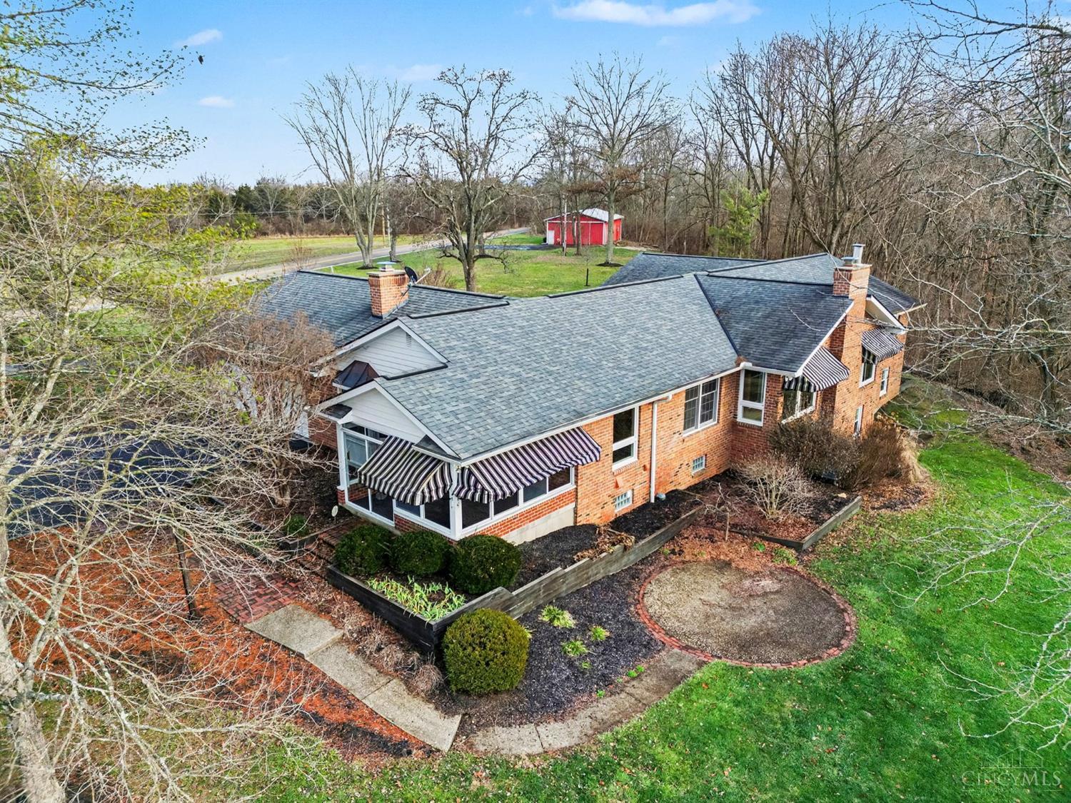 9975 Lees Creek Road
