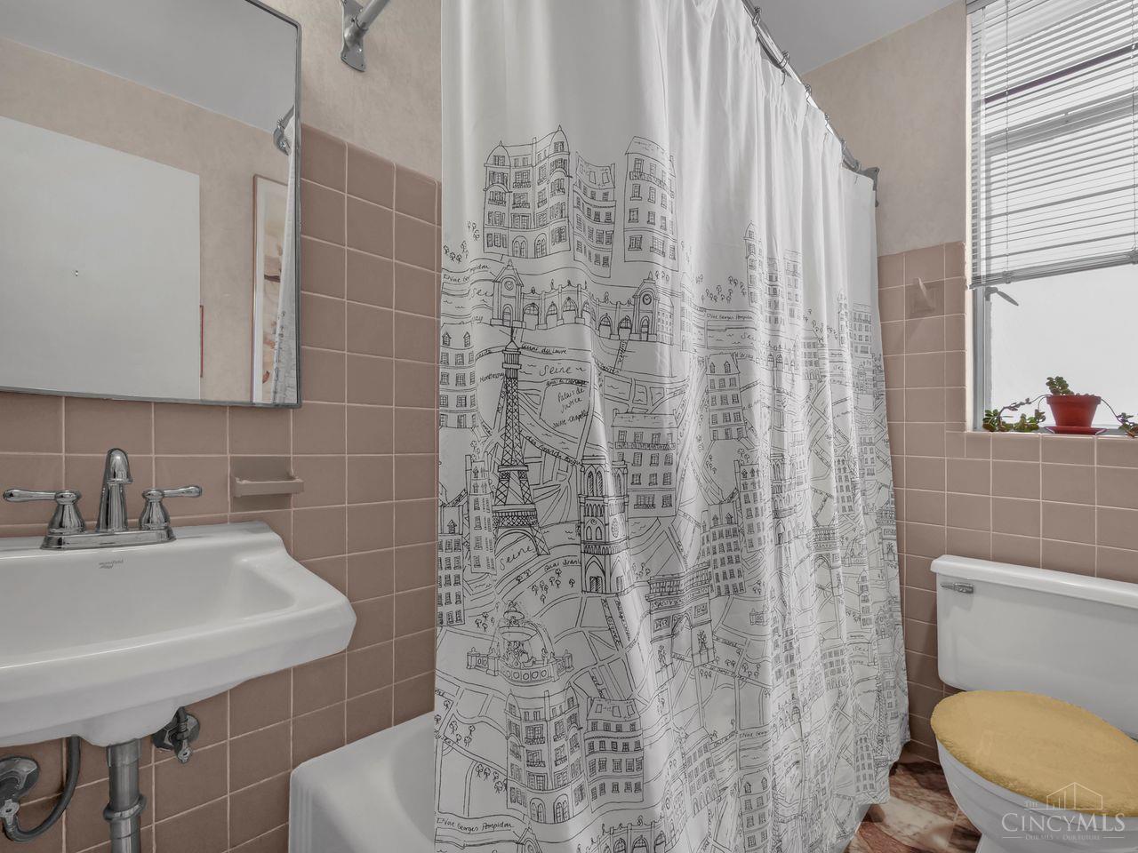 2380 Madison Road E3A