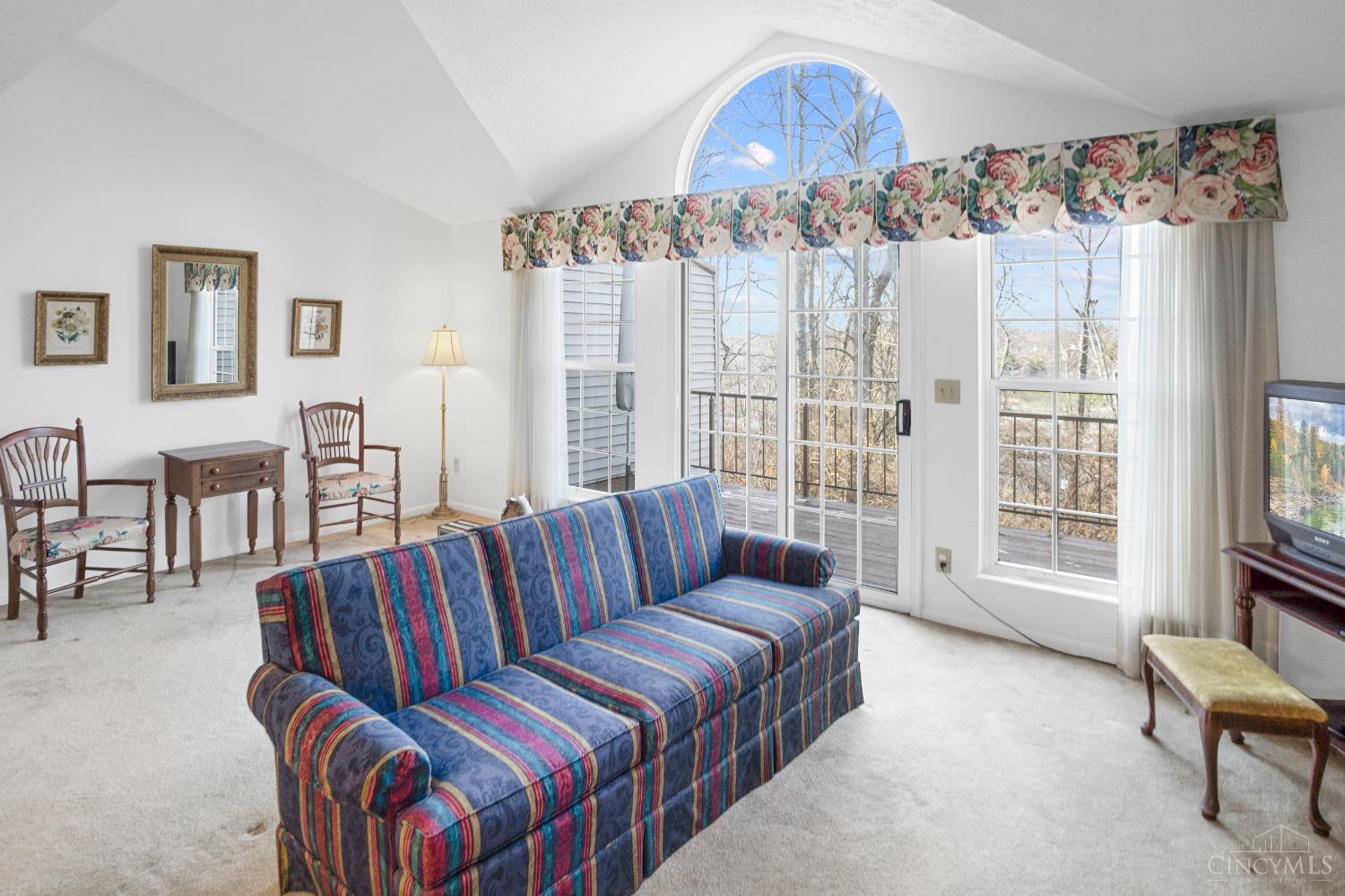 1736 Emerald Glade Lane