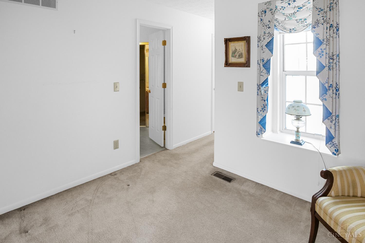 1736 Emerald Glade Lane