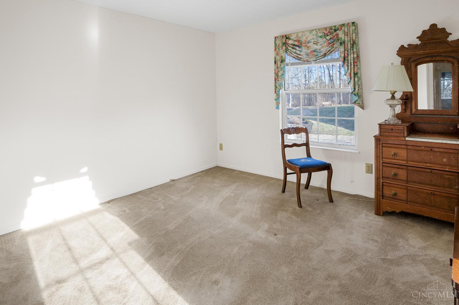 1736 Emerald Glade Lane