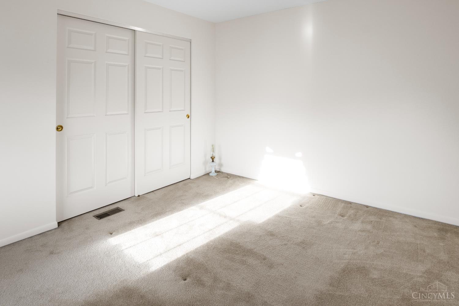 1736 Emerald Glade Lane