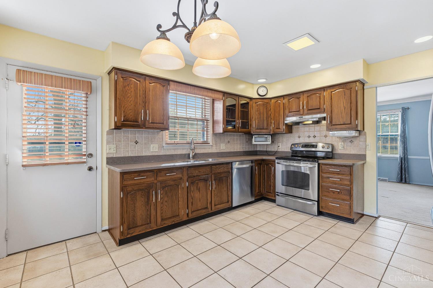 3860 Appletree Court