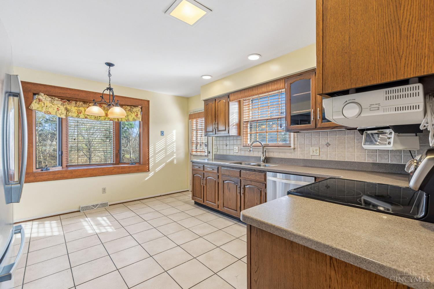 3860 Appletree Court