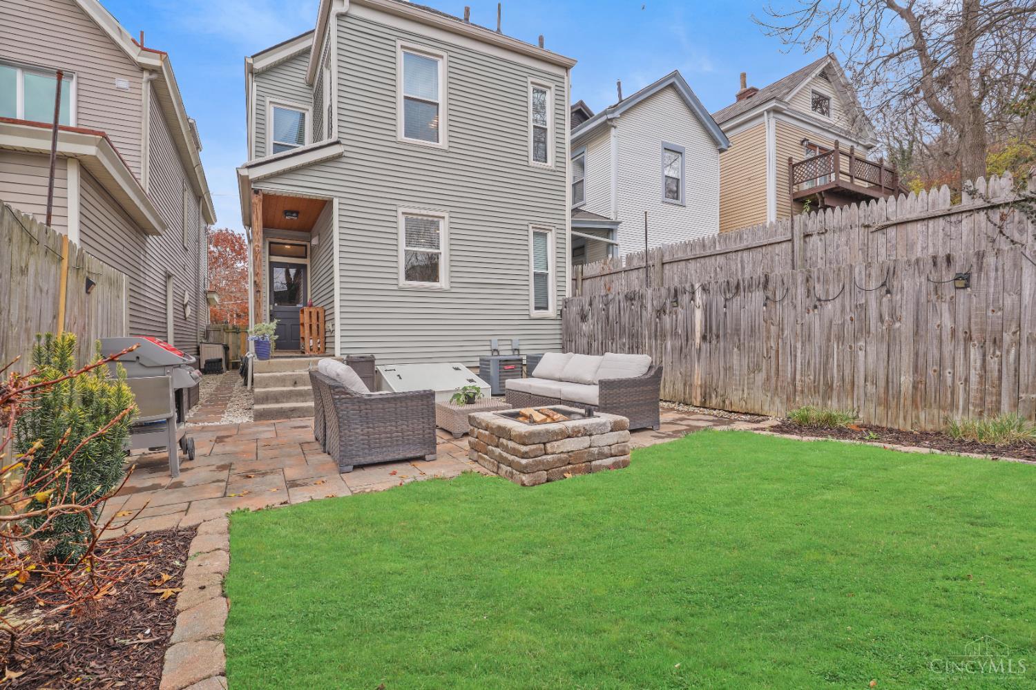 312 Stites Avenue